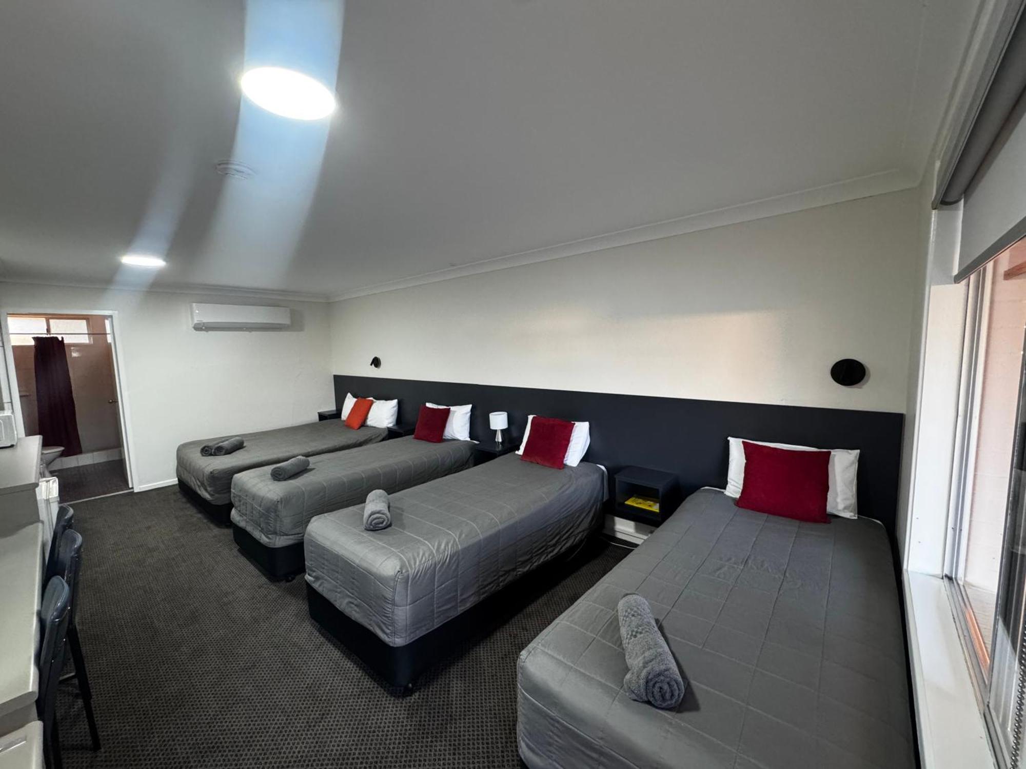 Altona Motel Uralla Exteriér fotografie